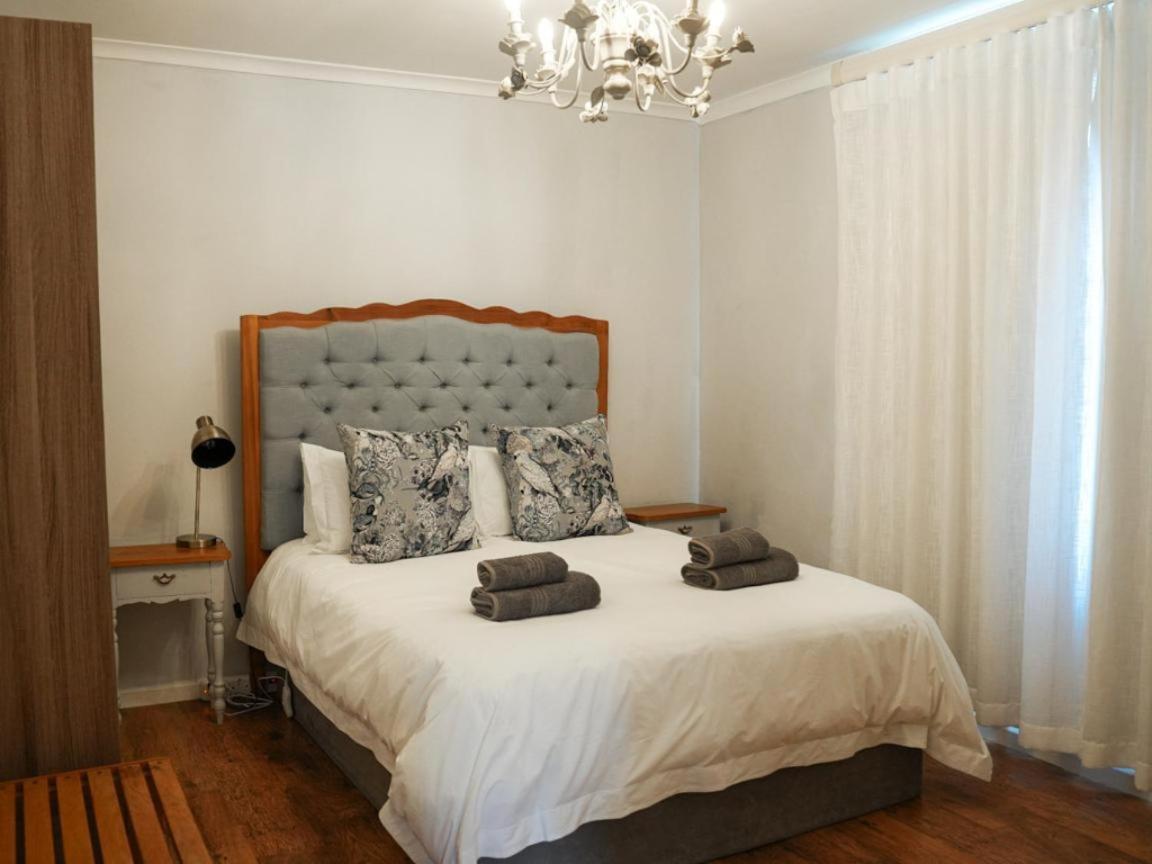 Dellville Country House & Cottages Carnarvon Room photo